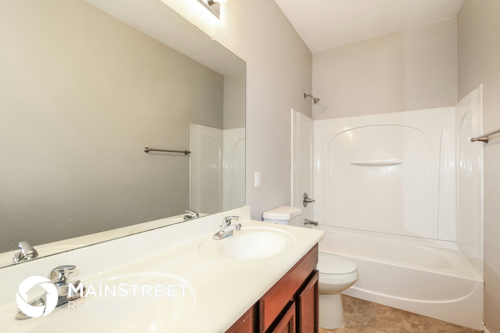 Building Photo - 15832 W Calavar Rd