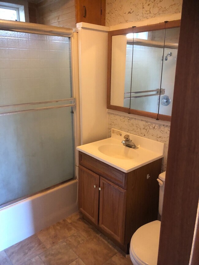 Building Photo - Sedro Woolley 3 Bedroom
