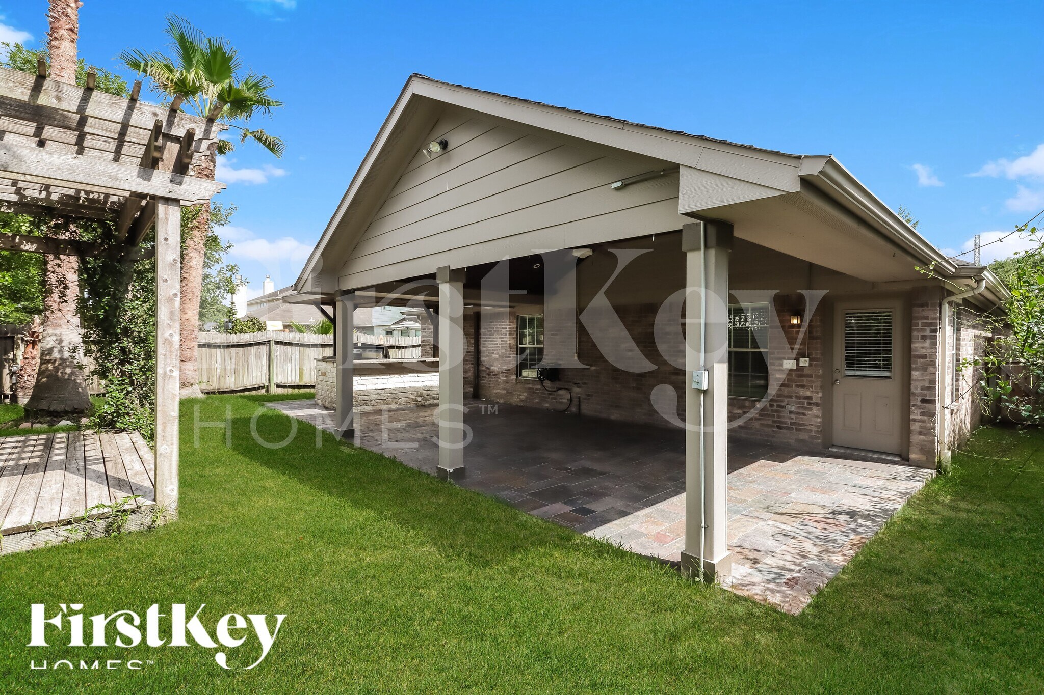 Building Photo - 16114 Speyburn Ct