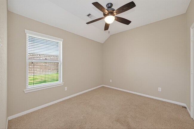 Building Photo - 13022 Clover Creek Point Ln