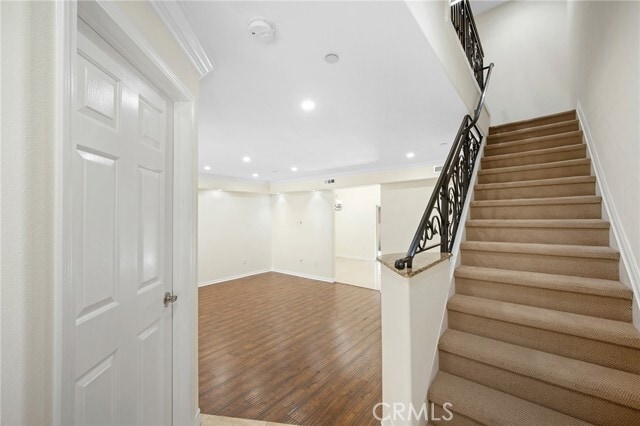 Building Photo - 345 W Loraine St