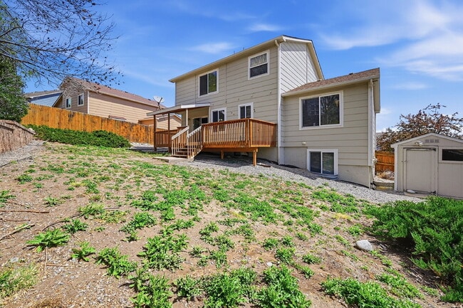 Building Photo - $2,620.95 with $300 off the first month's rent, 5 Beds - 3.5 Bath, Single Family Home in Colorado...