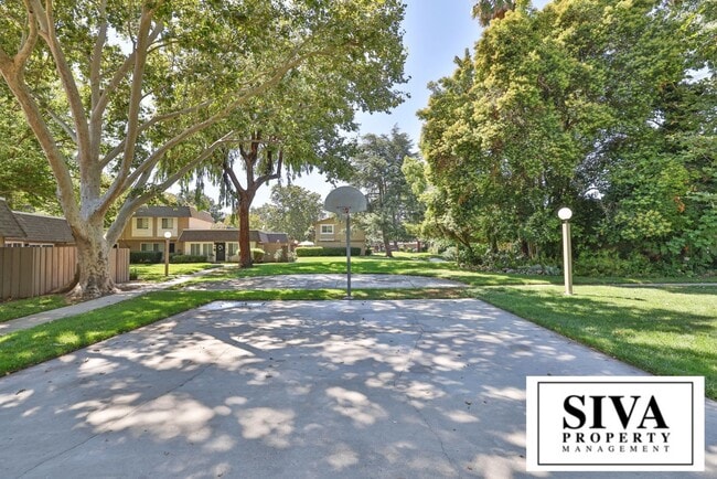 Building Photo - 202 Litchi Grove Ct