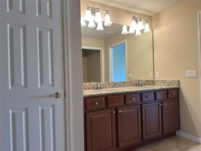 Building Photo - 12108 Tripletail Ln