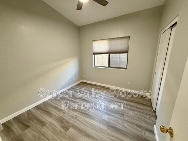 Building Photo - 3553 W Morse Ct