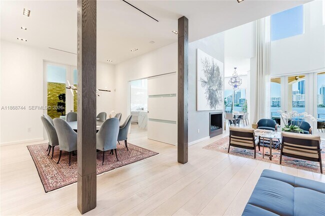 Building Photo - 3916 Island Estates Dr