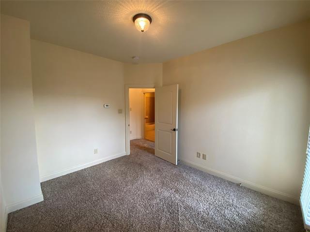 Building Photo - 4037 Winsor Dr