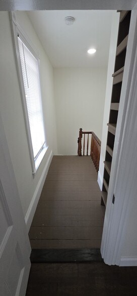 Building Photo - 53 Sumner St