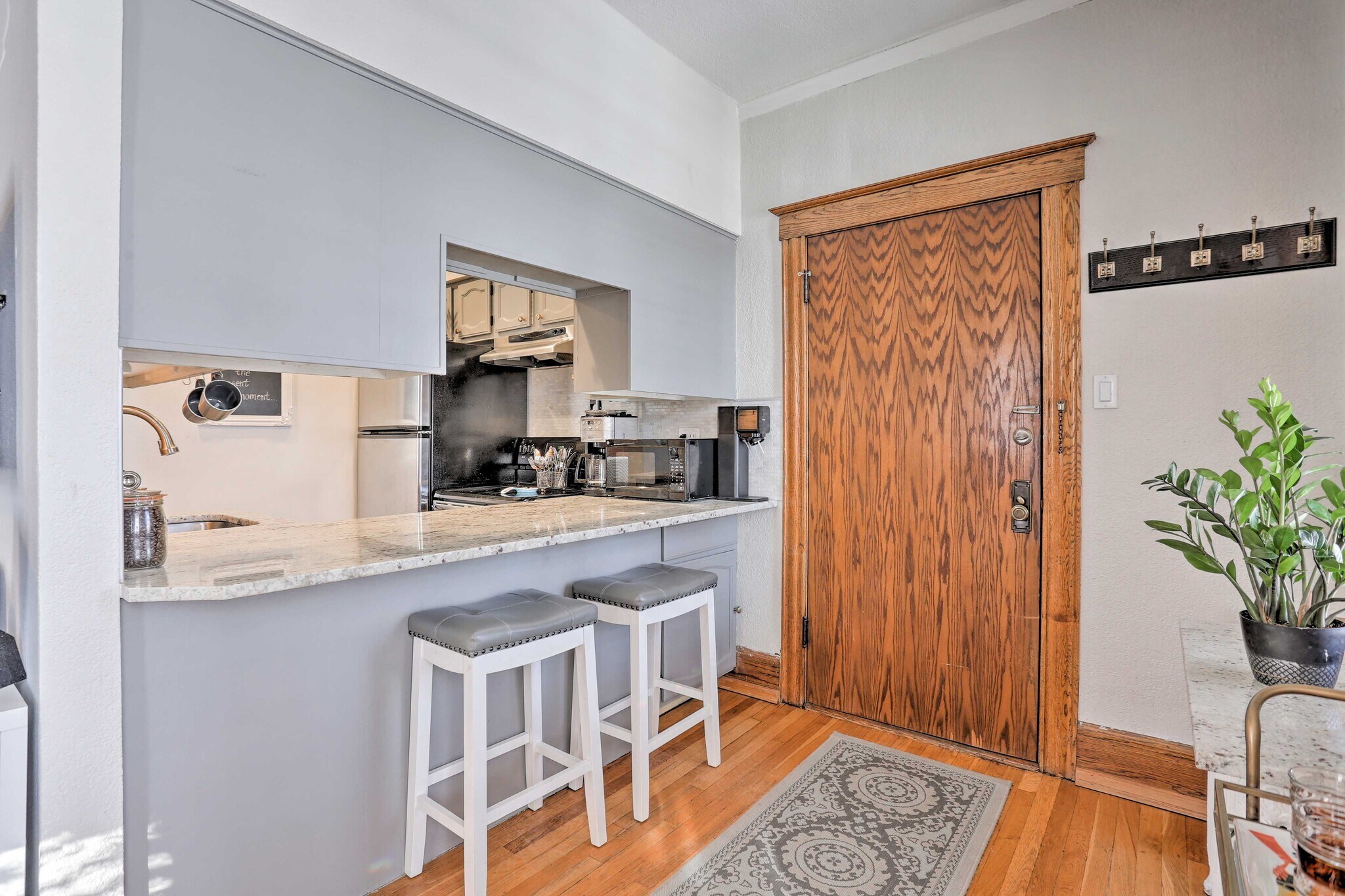 Building Photo - 1401 Fillmore St