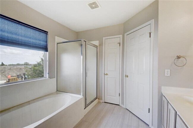 Building Photo - 15645 Imperial Jade Dr
