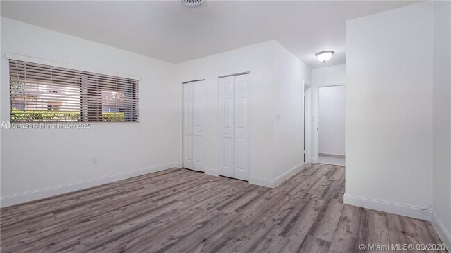 Building Photo - 3941 Segovia St
