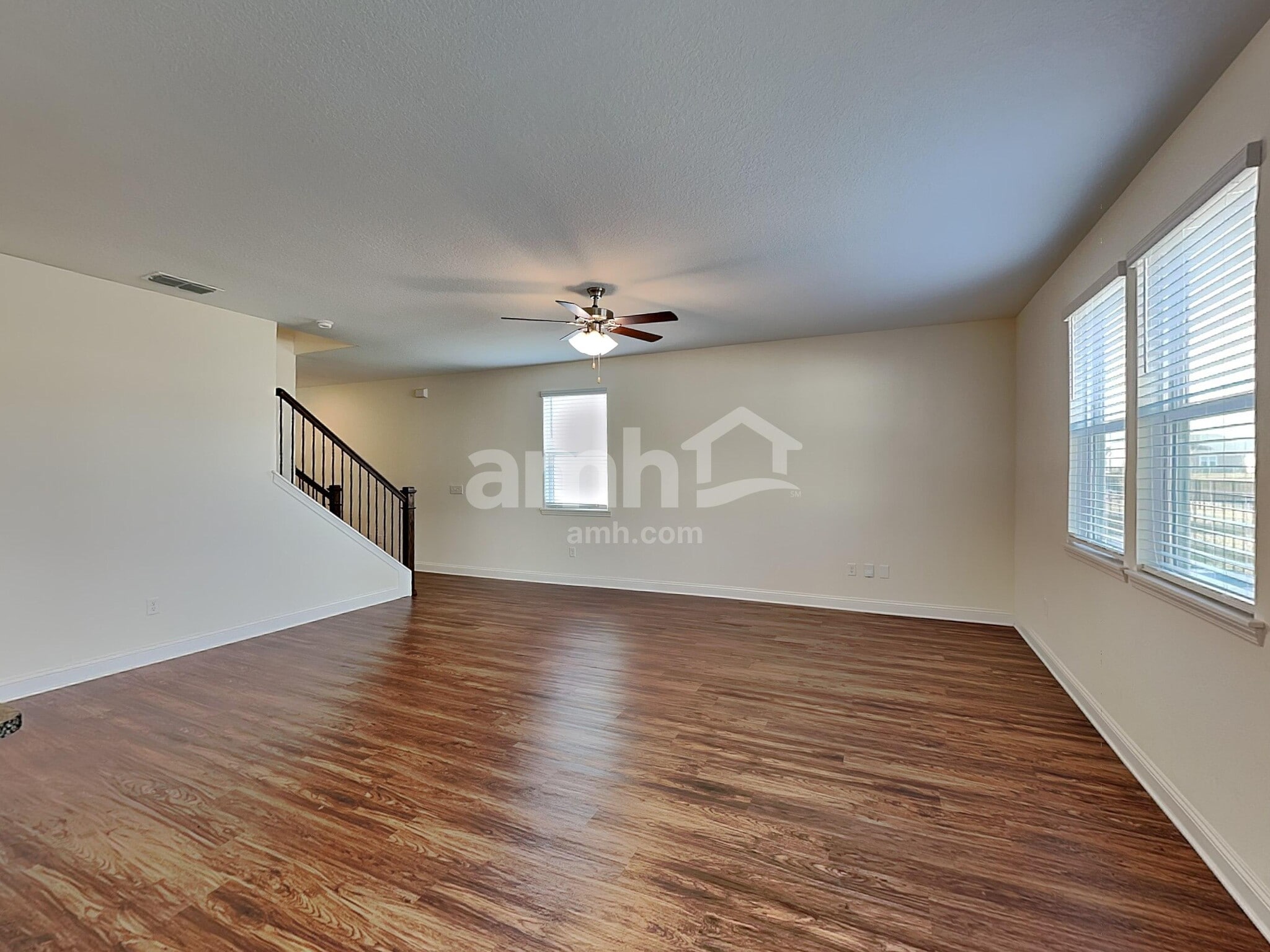 Building Photo - 99 Olivewood Pl