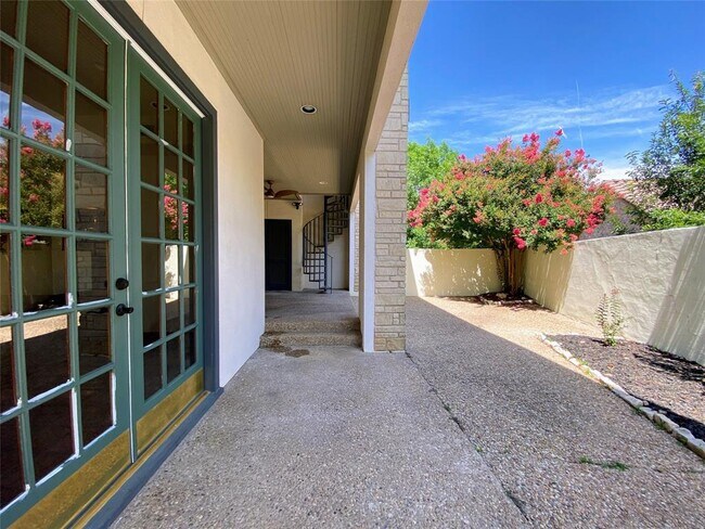Building Photo - 13 Swiftwater Trail