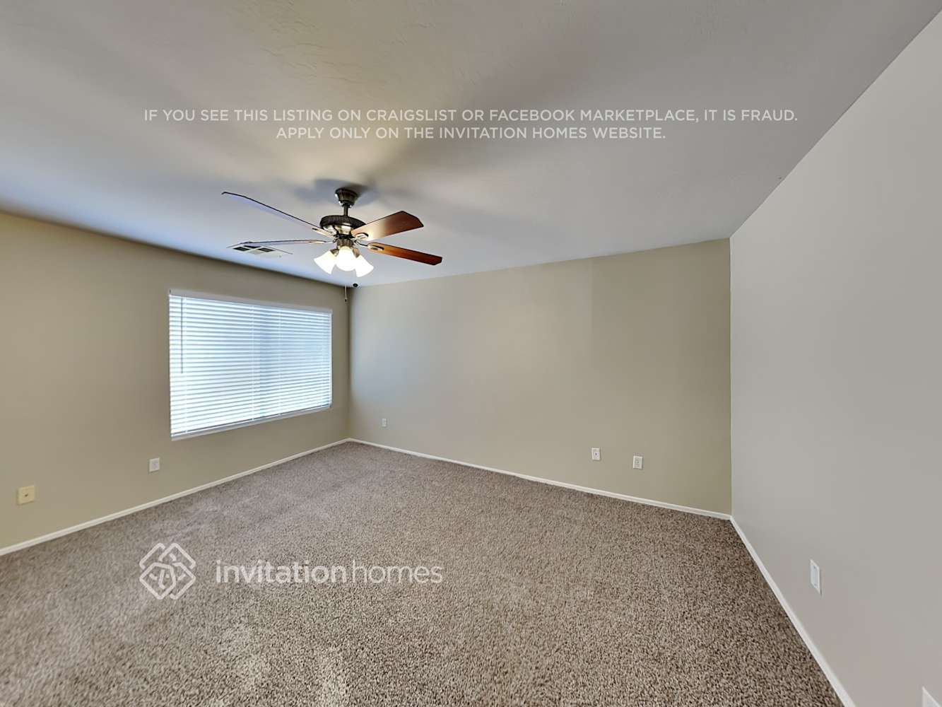 Building Photo - 10617 E Portobello Ave