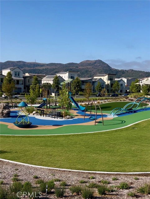 Building Photo - 731 Jasper St