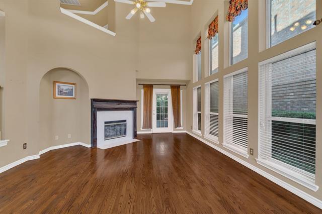 Building Photo - 3104 Sawtooth Dr
