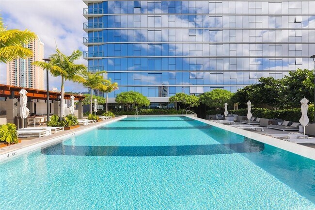 Building Photo - 888 Kapiolani Blvd