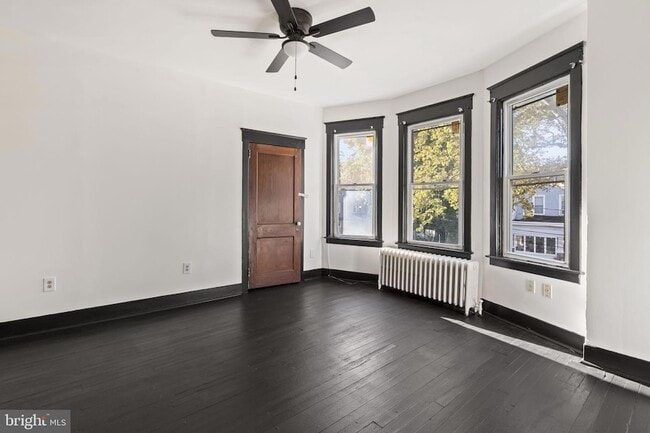 Building Photo - 724 Ash Ave