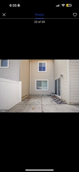 Building Photo - 103 Aspen Ct