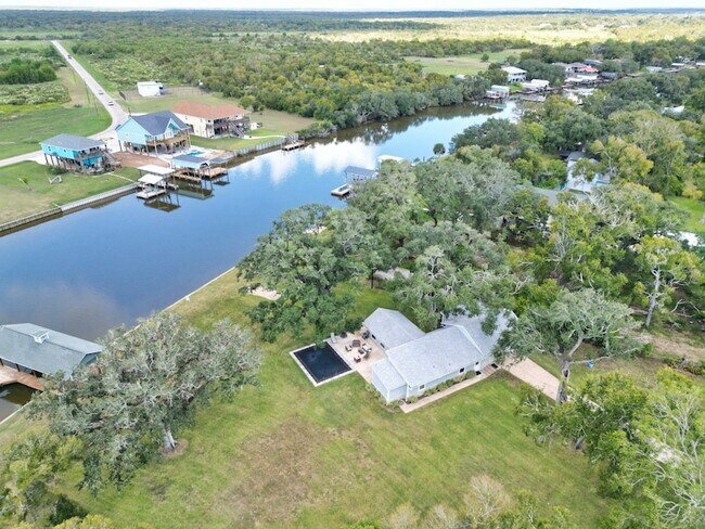 Building Photo - 1288 County Rd 297