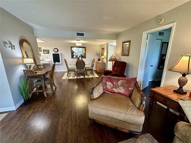 Building Photo - 6116 43rd St W