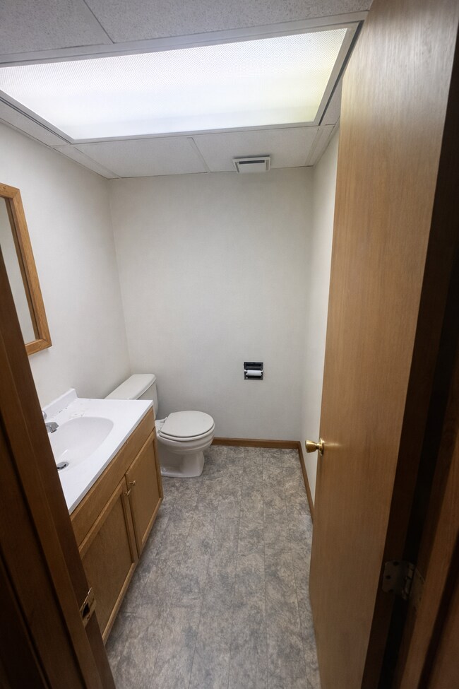 Building Photo - Plymouth