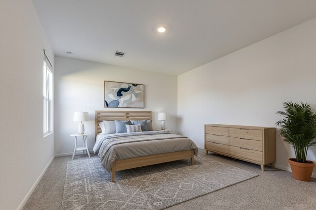 Building Photo - 1528 Crowson Rdg