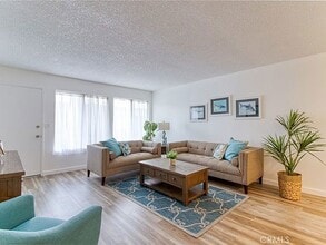 Building Photo - 5500 Ackerfield Ave