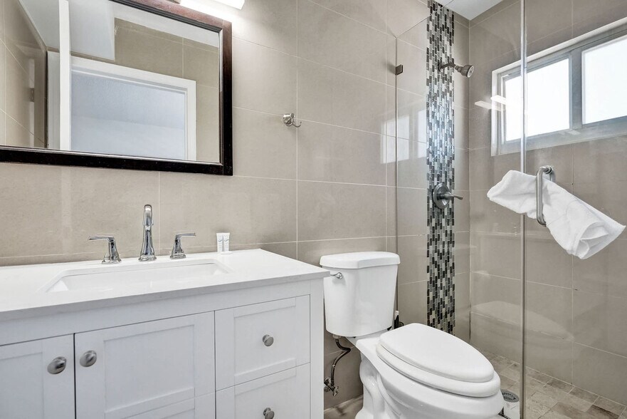 Building Photo - 905 N Federal Hwy