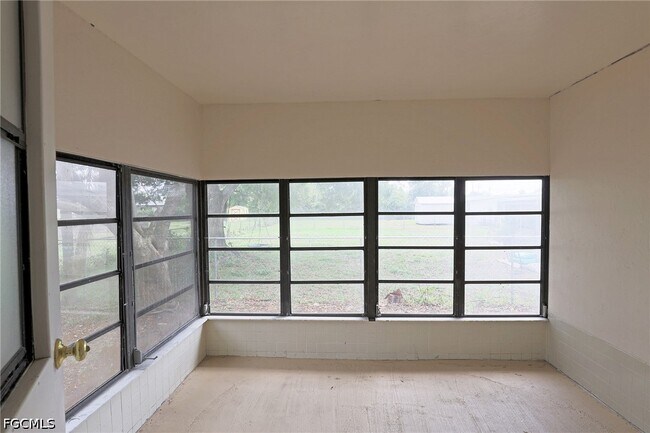 Building Photo - 1398 Evalena Ln