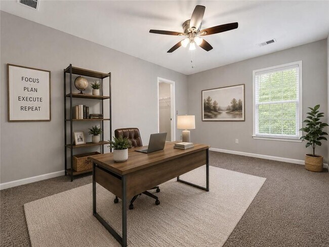 Building Photo - 1707 Hidden Pond Cir