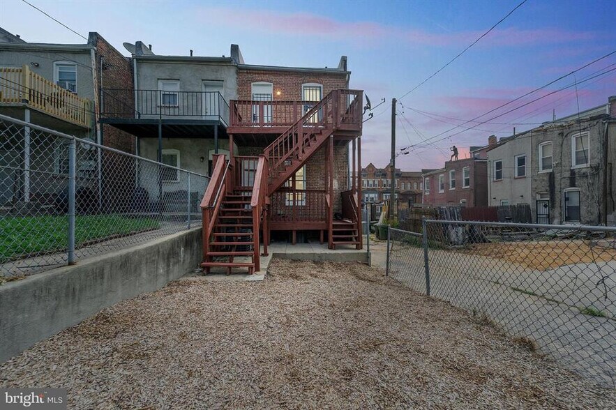 Building Photo - 2100 Homewood Ave