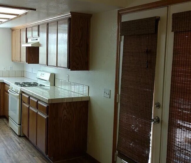 Building Photo - 11125 Smoke Tree Rd