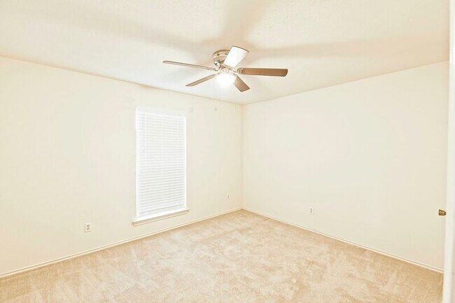 Building Photo - 2116 Winterstone Dr