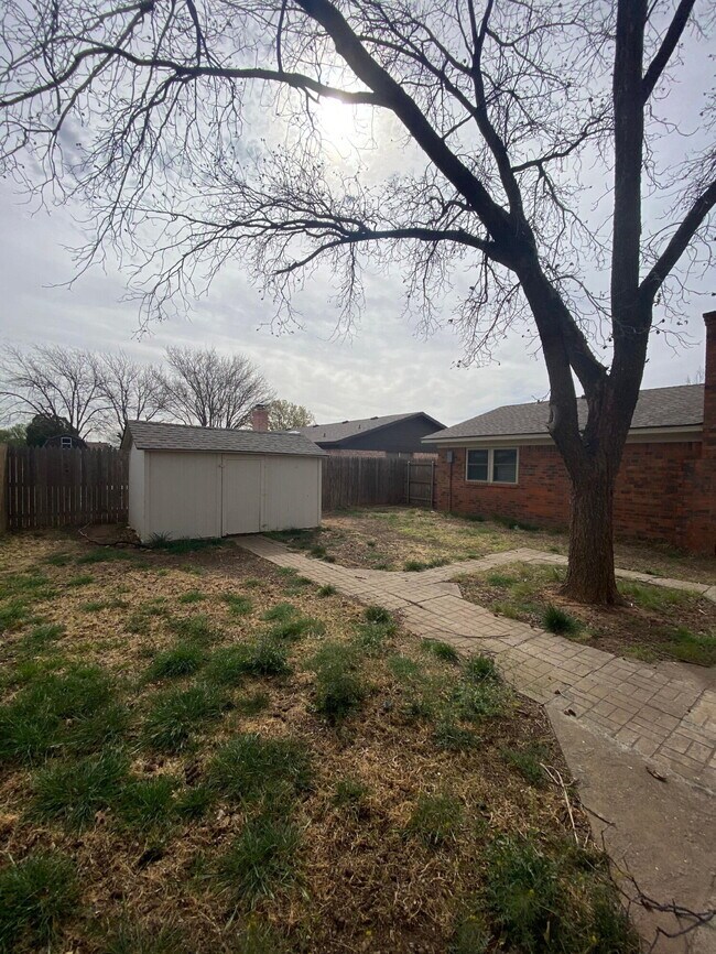 Building Photo - 2608 78th St