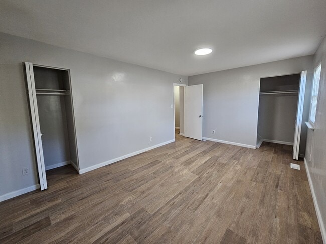 Building Photo - 723 Atterbury Ct