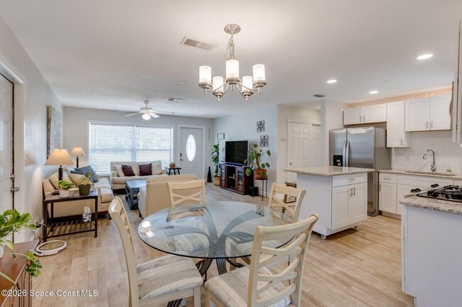 Building Photo - 101 E Dover St