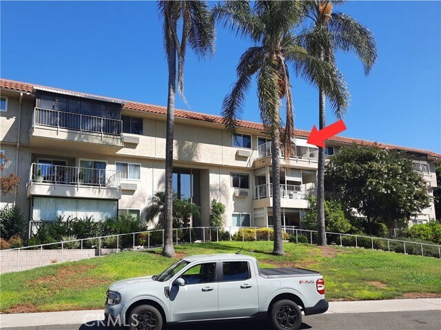 Building Photo - 2384 Via Mariposa W
