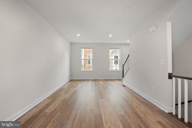 Building Photo - 8262 Miner St