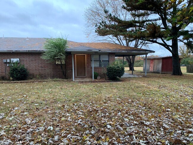 Primary Photo - 1307-09 N. Arkansas duplex