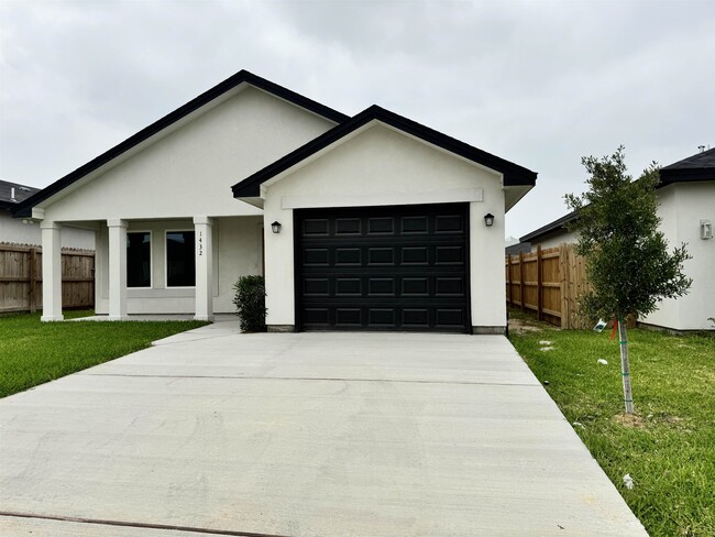Building Photo - 1432 El CAPORAL DR.