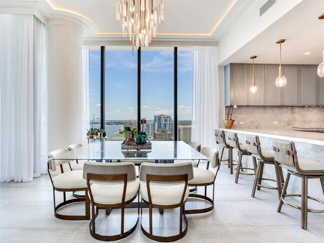 Building Photo - 3101 Bayshore Blvd