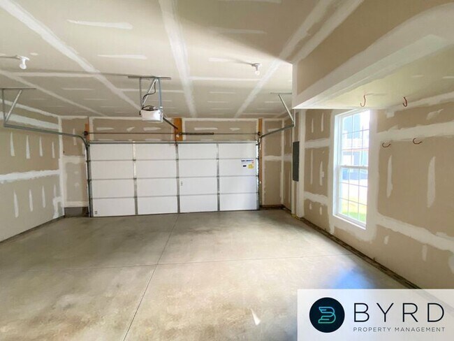 Building Photo - 6836 Leire Ln