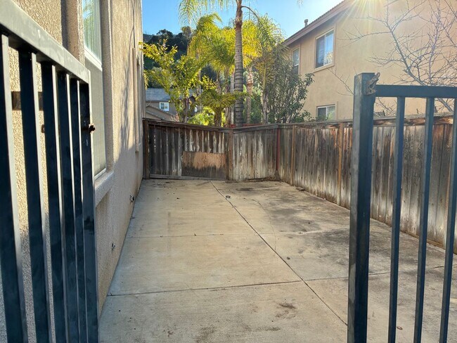 Building Photo - Stunning 4-bedroom hilltop residence nestled in the desirable upper Corona