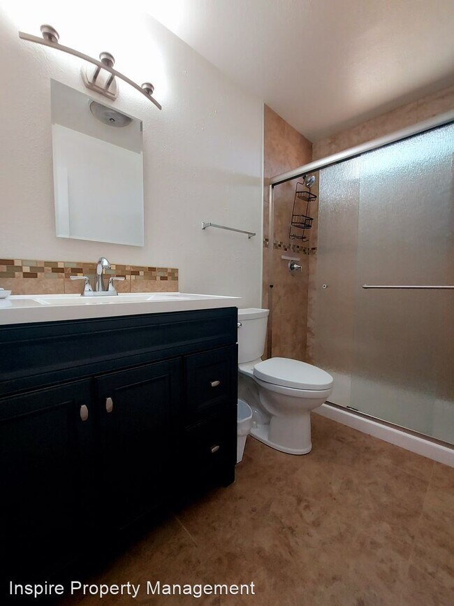 Building Photo - 2 br, 1 bath House - 62812 Lind Lane