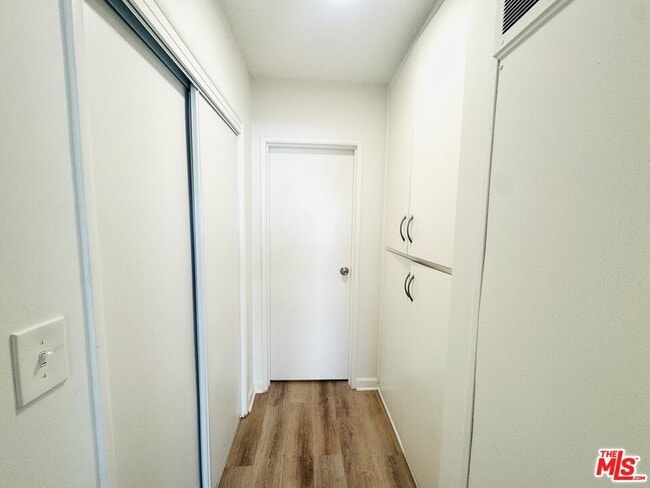 Building Photo - 757 Ocean Ave