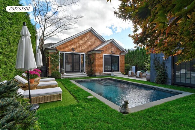 Building Photo - 95 Fordham Rd