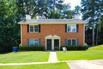 Building Photo - 460DS