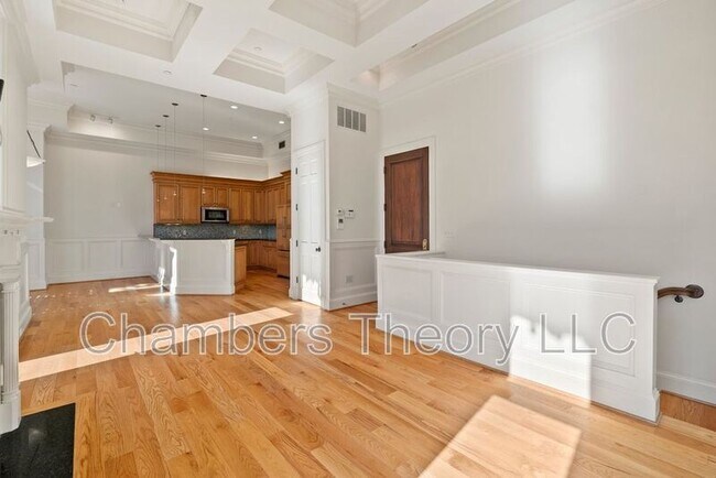 Building Photo - 4 Logan Cir NW