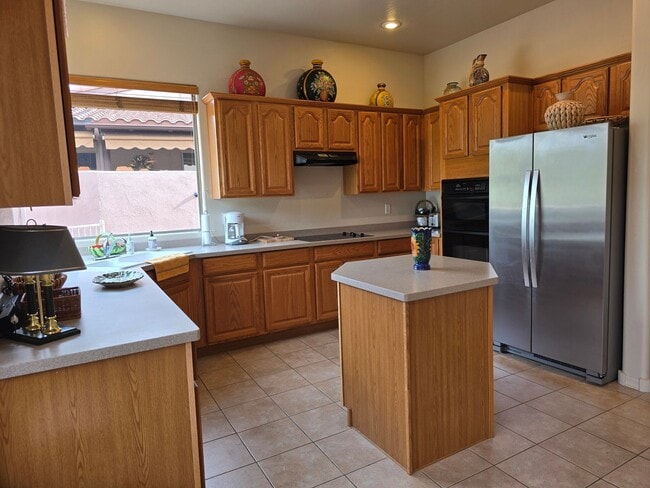 Building Photo - Furnished, Long-Term Rental - 6-12 Month Lease Option